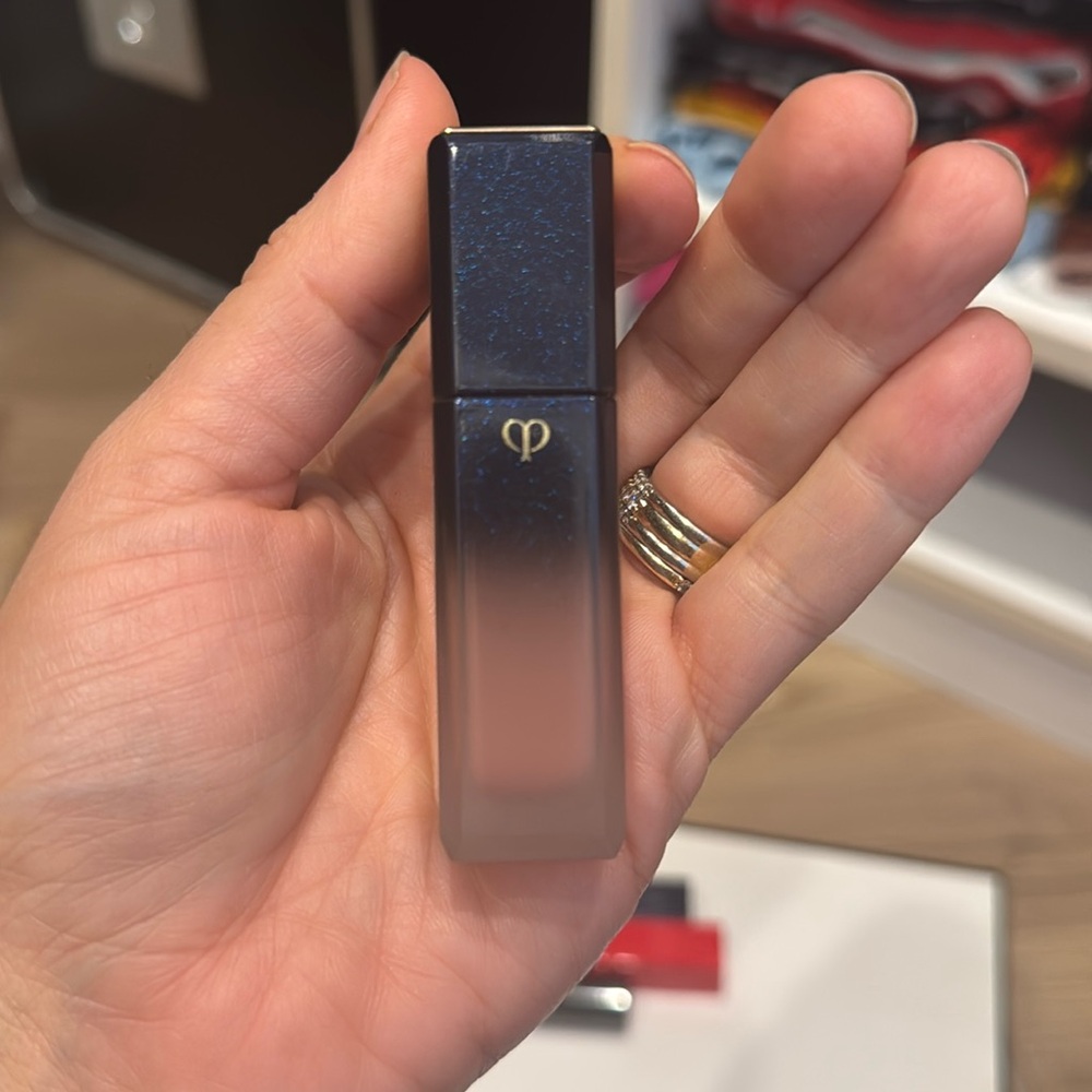 Cle de Peau Lip Rouge